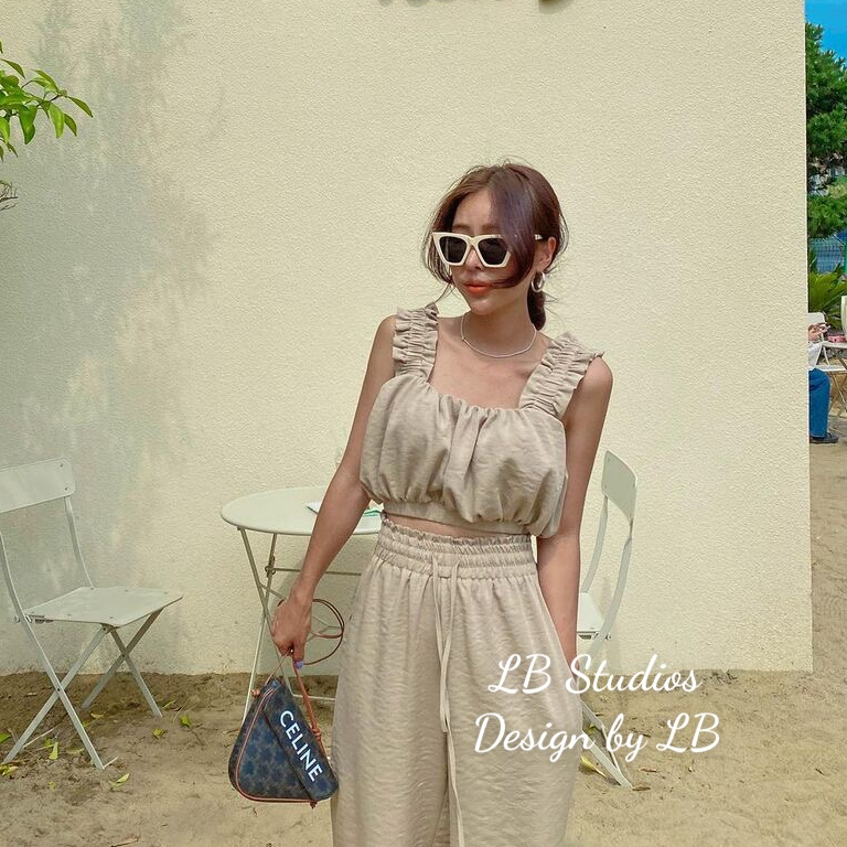 Set Áo 2 Dây Bản Tô Croptop Phối Quần Dài Ống Rộng Thời Trang Thiết Kế Đi Biển Du Lịch Sang Chảnh Cá Tính Năng Động Leva