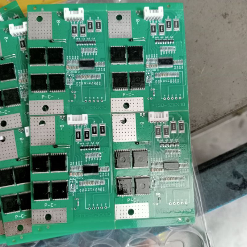 Mạch bảo vệ và khởi động  xe máy 4s_12,8v xả 600A