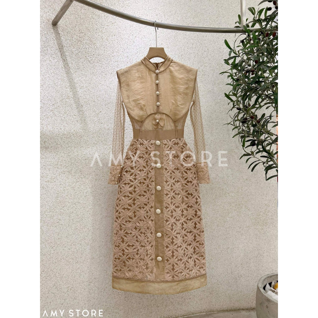 Đầm amy họa tiết đính nút MC