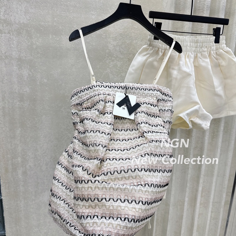 Sét áo hai dây dúm hông hoạ tiết mới + quần sooc be