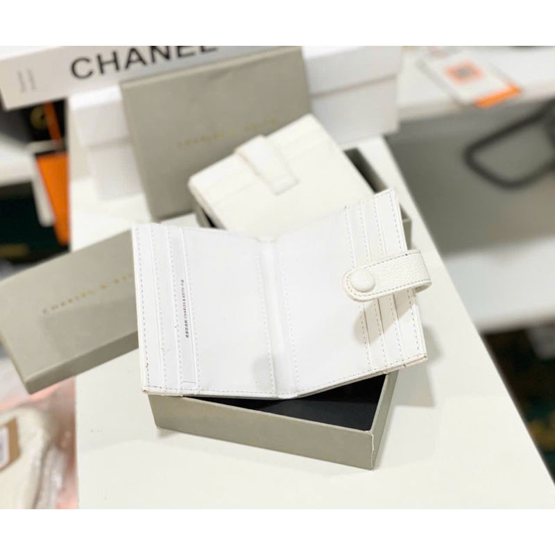 Ví nữ cầm tay, kiểu dáng thời trang