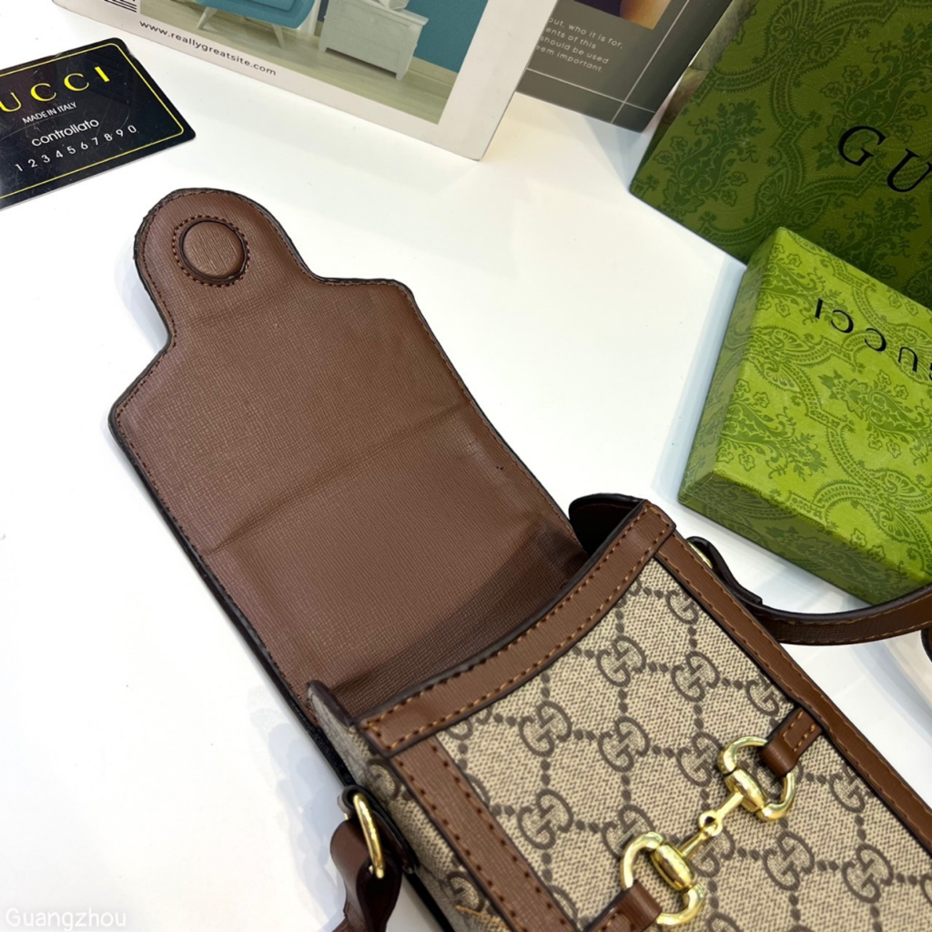 Túi đeo chéo Gucci mini Phone 17x12x4cm da trâu fullbox bill thẻ LA on web
