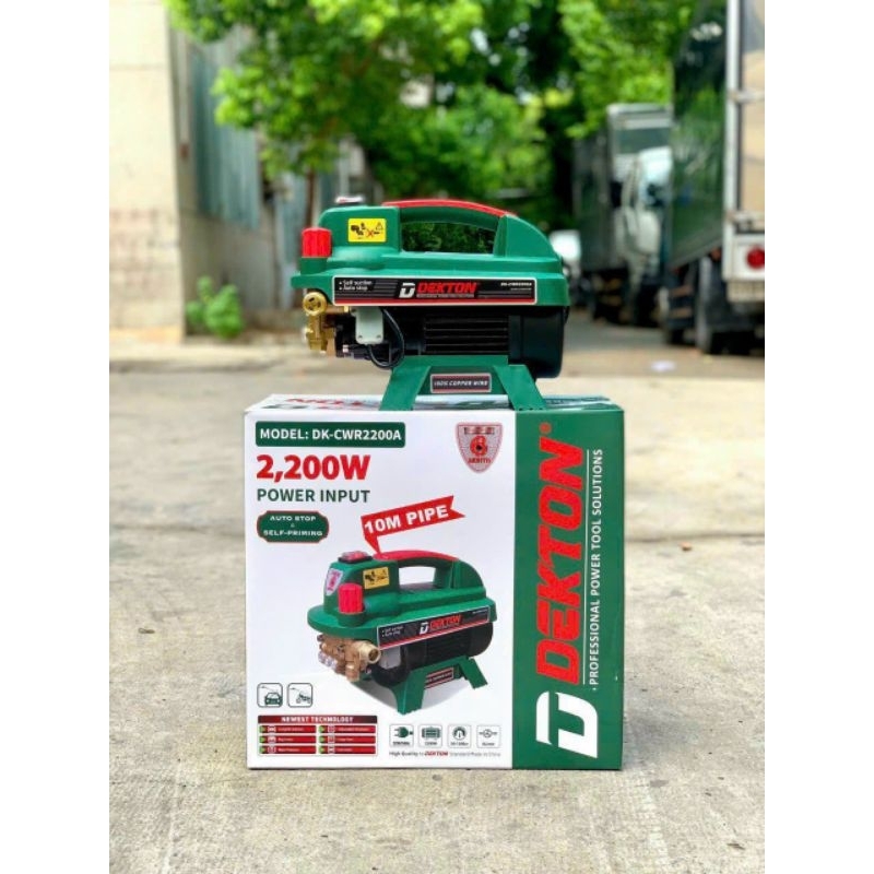 Máy Xịt Rửa Xe Gia Đình DK-CWR2200A Có Chỉnh Áp Lực