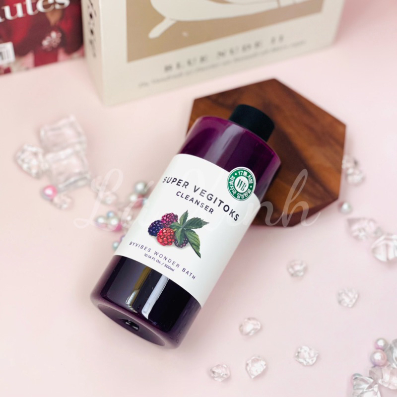 Sữa Rửa Mặt Rau Củ Wonder Bath Màu Tím Giúp Da Đàn Hồi Và Căng Mịn Super Vegitoks Cleanser 300ml