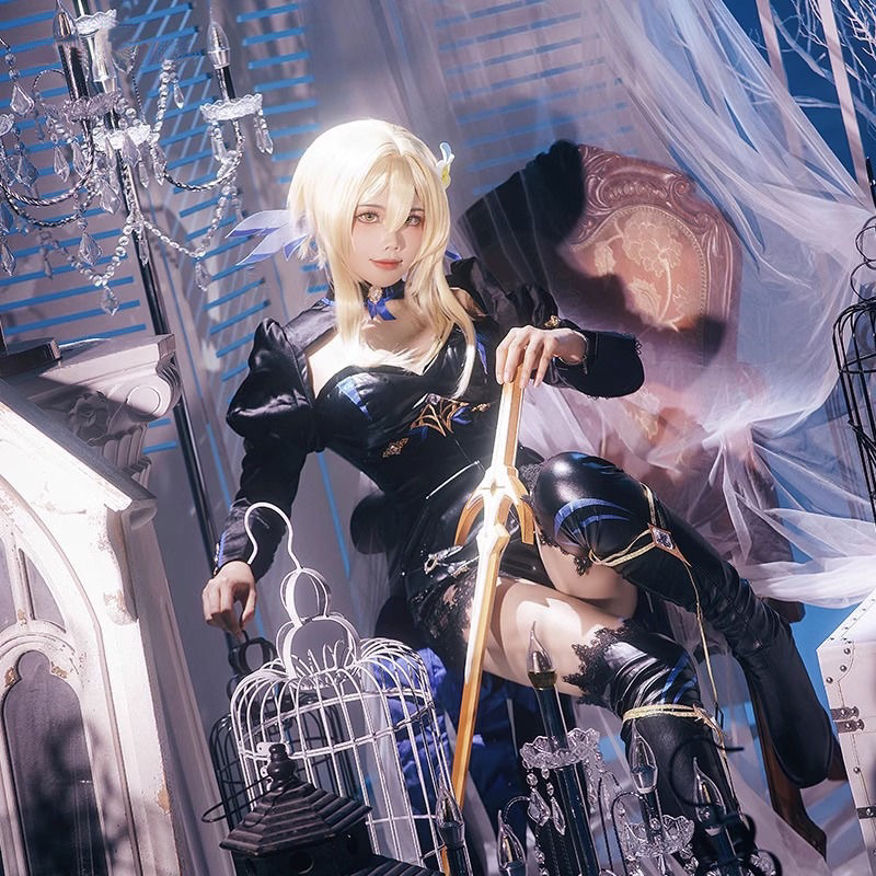Cosplay Genshin Impact Lumine Abyss cosplay