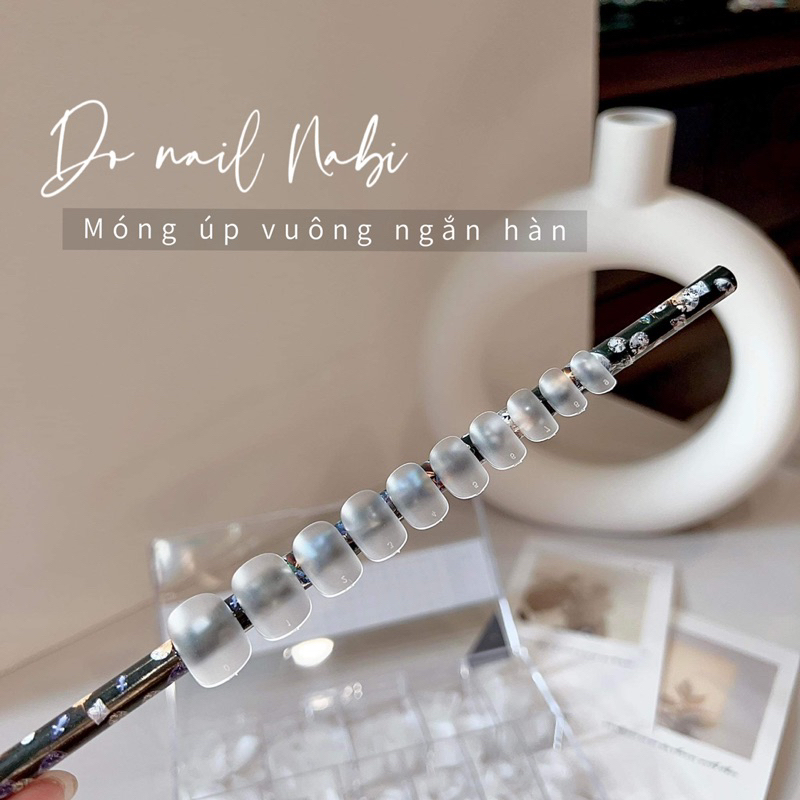 Móng úp vuông ngắn