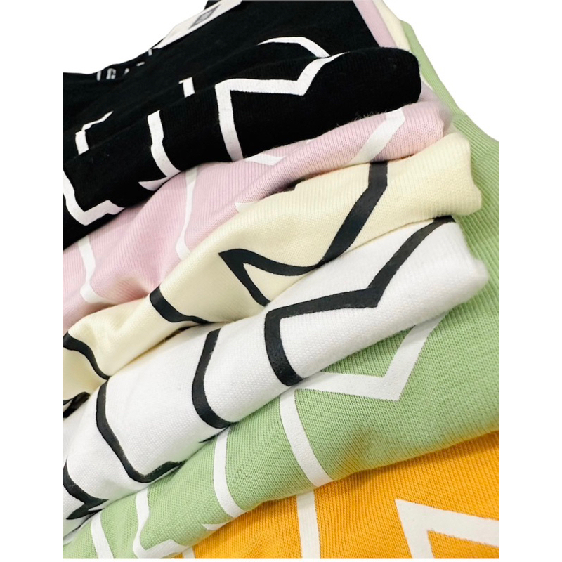 Áo thun nữ croptop lửng in chữ GAP