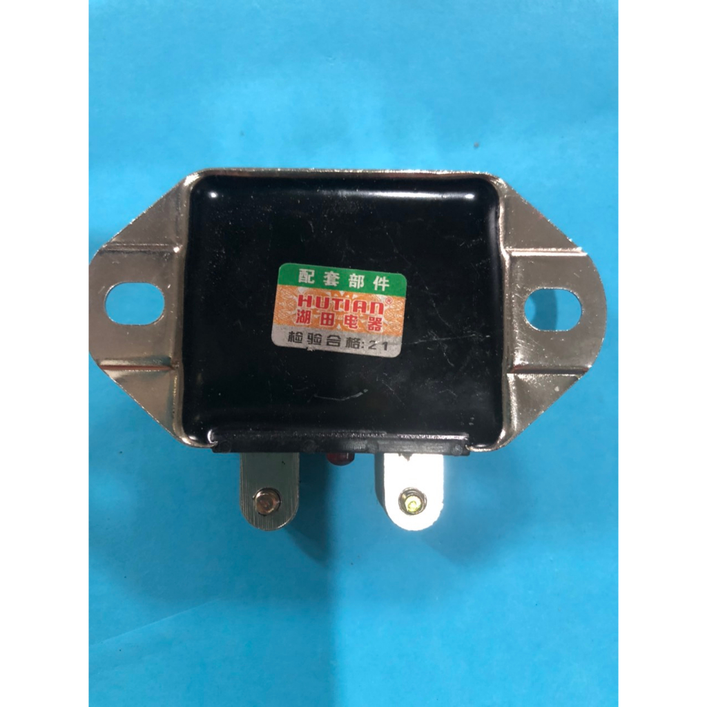 Tiết chế IC ô tô máy phát không dây henu RIN 12v và 24v