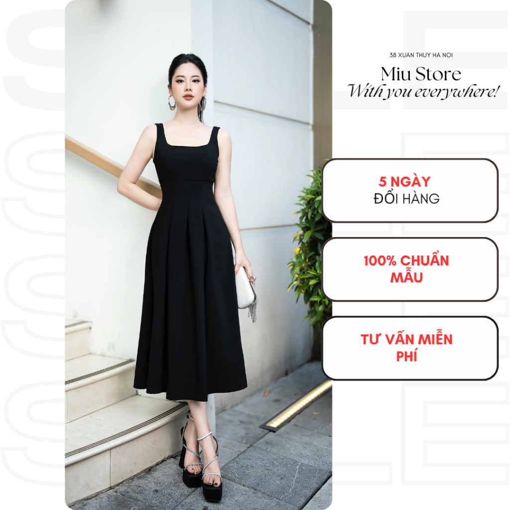 Đầm sát nách cổ vuông màu đen