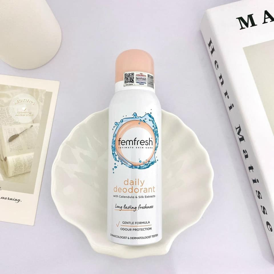 Xịt Thơm Mát Vùng Kín Cao Cấp Femfresh Deodorant Spray 125ml