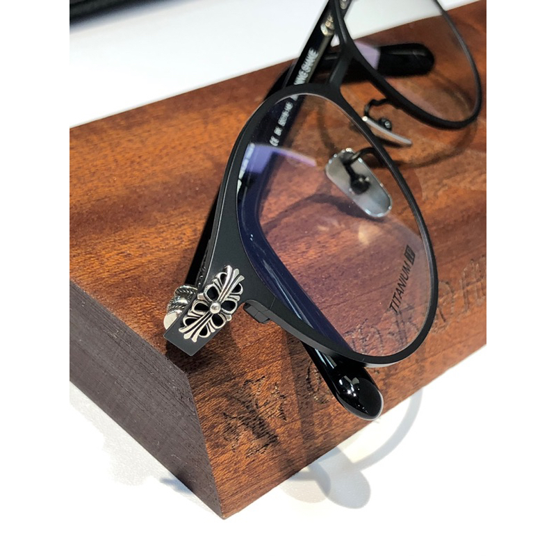 Kính mắt CHROMEHEARTS moring shake cao cấp tặng kèm fullbox