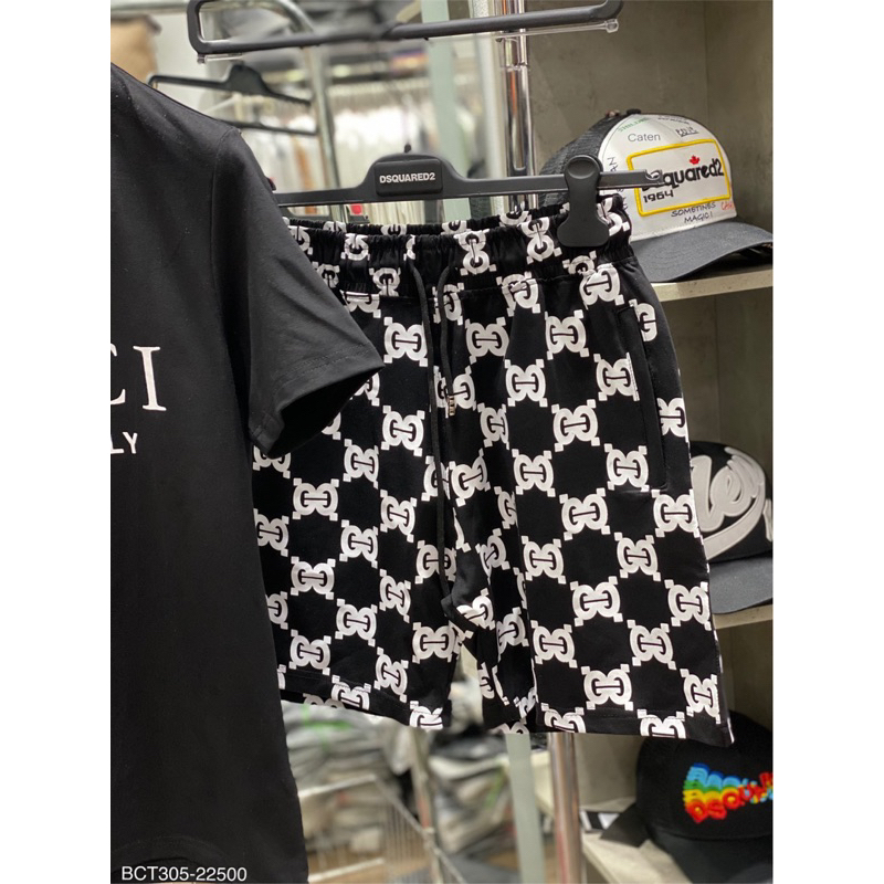 Bộ cộc tay G.C hot 2023 ,logo hoạ tiết chữ thêu trước ngực ,quần caro chất chơi