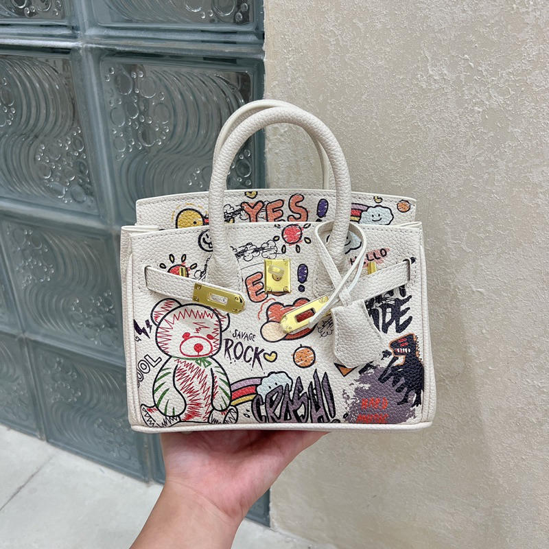 QCCC- Túi HM hoạ tiết hoạt hình xinh xỉu