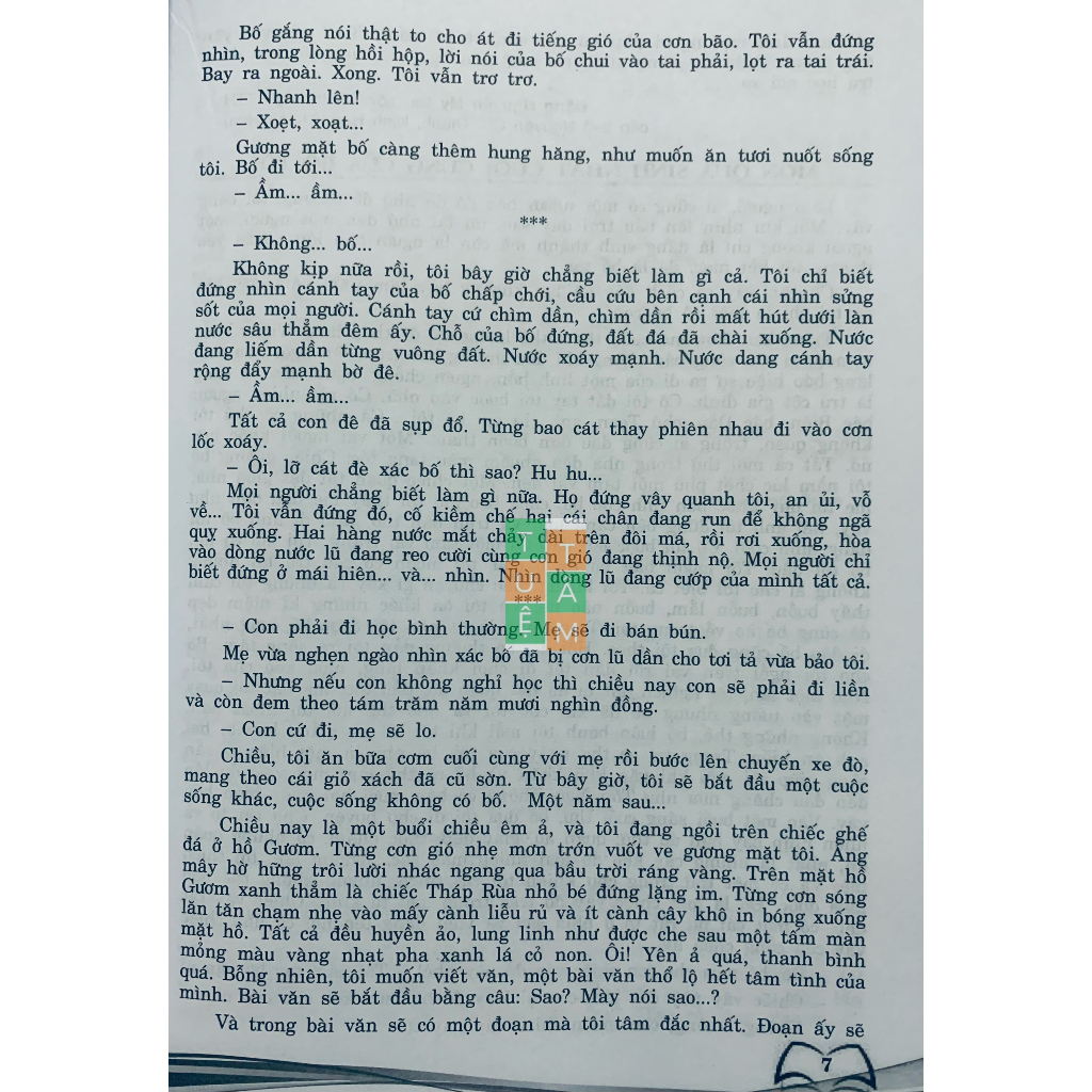 Sách - Những bài văn hay bồi dưỡng học sinh giỏi lớp 8