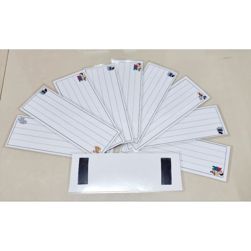 Sét 10 Thẻ từ 1/4 A4 kẻ ngang. Có nam châm.