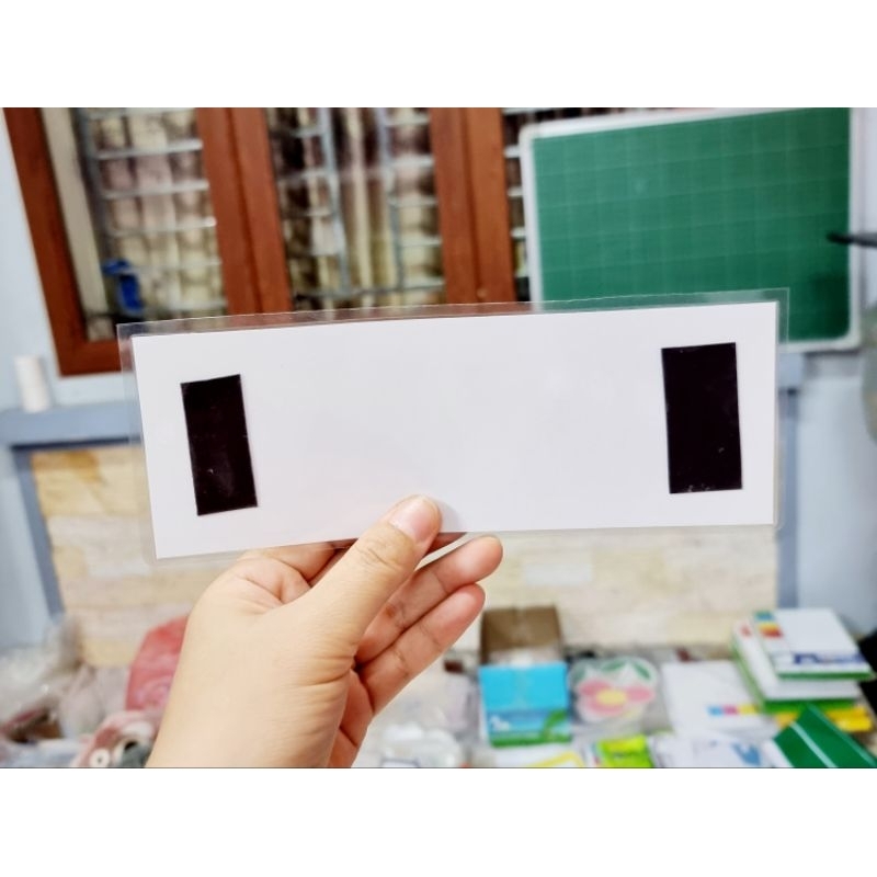 Sét 10 Thẻ từ 1/4 A4 kẻ ngang. Có nam châm.