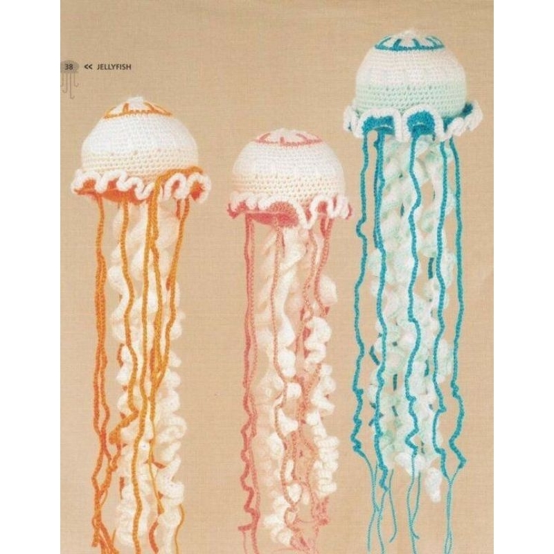 MÓC KHOÁ SỨA BẰNG LEN JELLYFISH KEYCHAIN