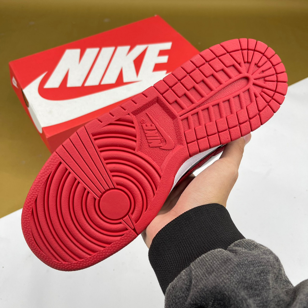 Giày SB Dunk Low Retro White Black University Red, SB Trắng Đen Móc Đỏ - Than.Shoes