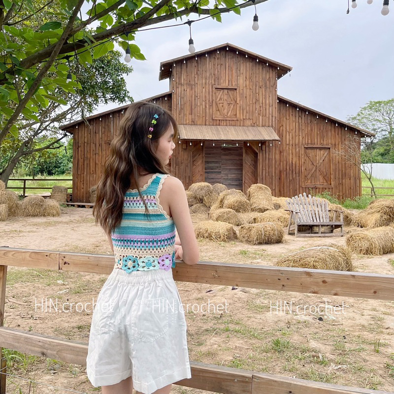 HIN crochet -Áo croptop len đan móc thủ công hoạ tiết ghép hoa