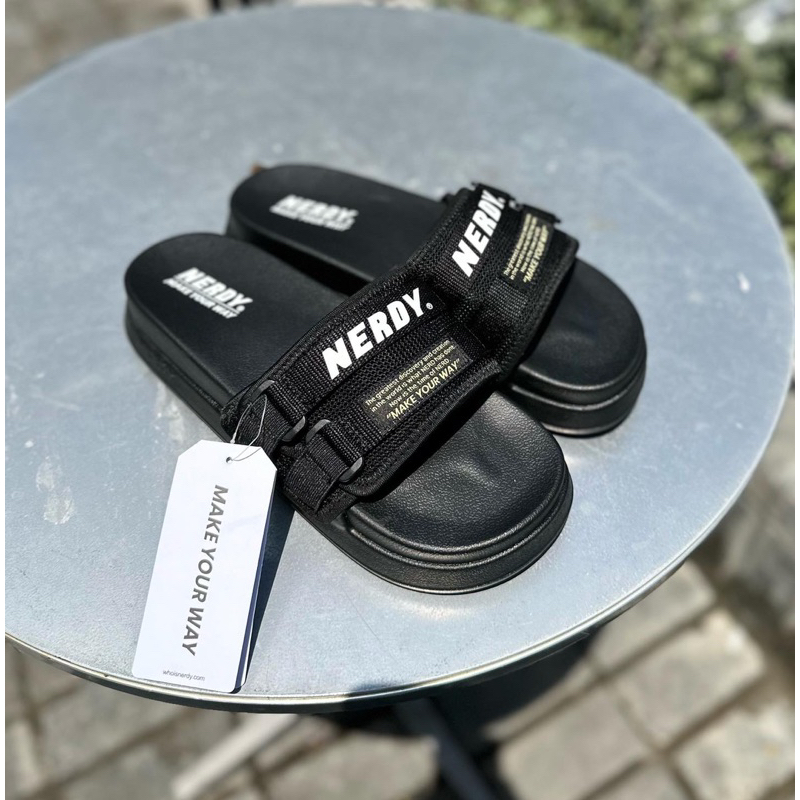 Dép Nerdy quai ngang vải lưới New Fullbox