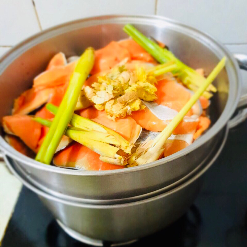 Ruốc Cá Hồi Nhà làm 220 gam/1hũ thơm ngon béo ngậy  không chất bảo quản bầu bí trẻ em trên 7 tháng cần bổ su