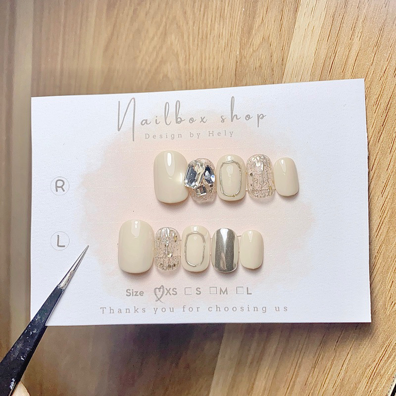 Nailbox Hely.Dang - Móng tay giả ánh kim vàng, bạc, nhũ tông lạnh dành cho da ngăm