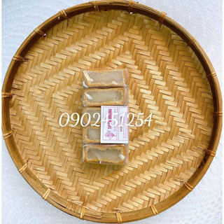 1 cây bánh dừa bánh xà lam dừa
