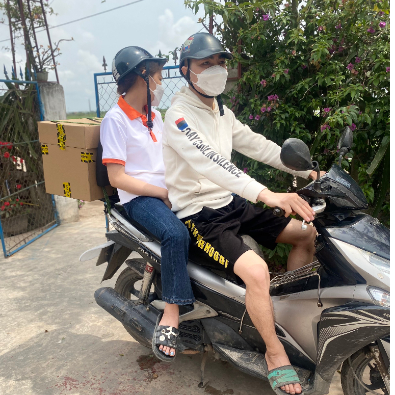 Ghế ngồi xe máy baga kết hợp tựa lưng baga wave baga ab...  ghế tựa lưng baga chở hàng xe máy