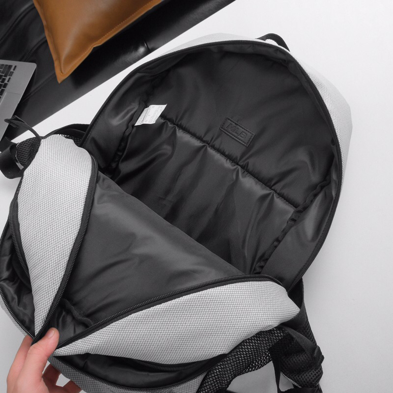 Balo Thể Thao Thời Trang MLB Newyork Yankees Classic Backpack BÁNH MÌ STORE Balo Màu Xám Đi Học Đựng Được Laptop 16 Inch