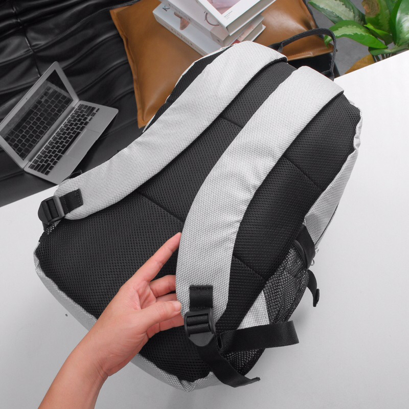 Balo Thể Thao Thời Trang MLB Newyork Yankees Classic Backpack BÁNH MÌ STORE Balo Màu Xám Đi Học Đựng Được Laptop 16 Inch