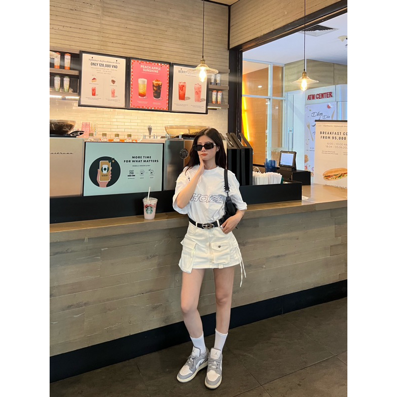 CHÂN VÁY JEANS TÚI HỘP