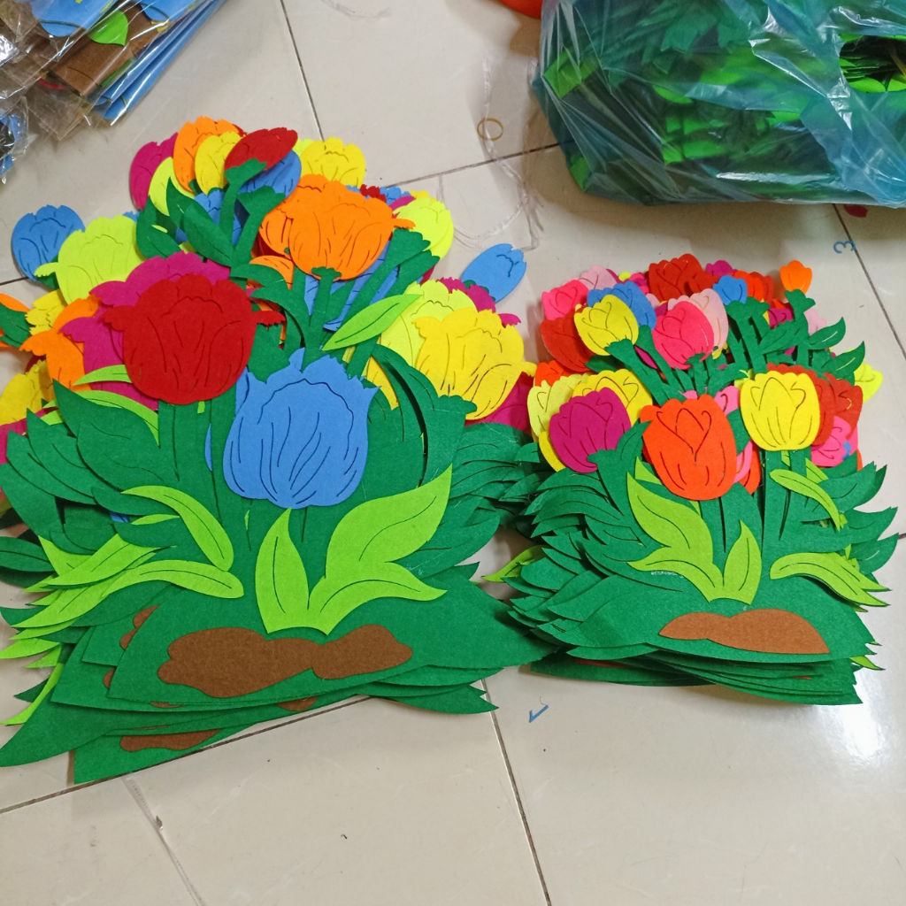 BỤI HOA TUYLIP - HÀNG RÀO, TRANG TRÍ CỎ CHÂN TƯỜNG MẦM NON