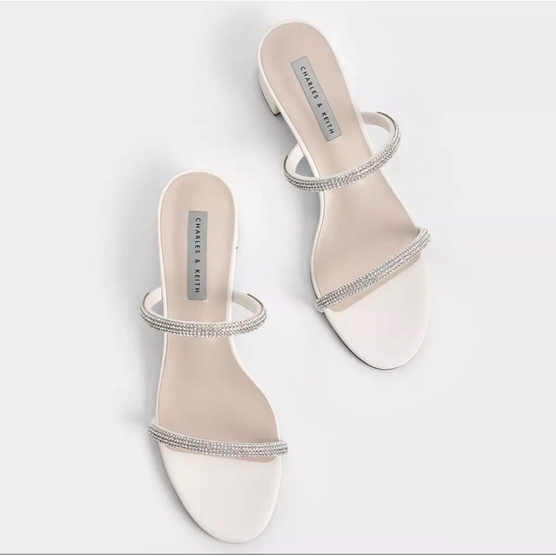 Dép sandal Cnk quai ngang đính đá lấp lánh sang chảnh gót vuông 5p hàng Fullbox phong cách trẻ trung cá tính nữ 2023 G15