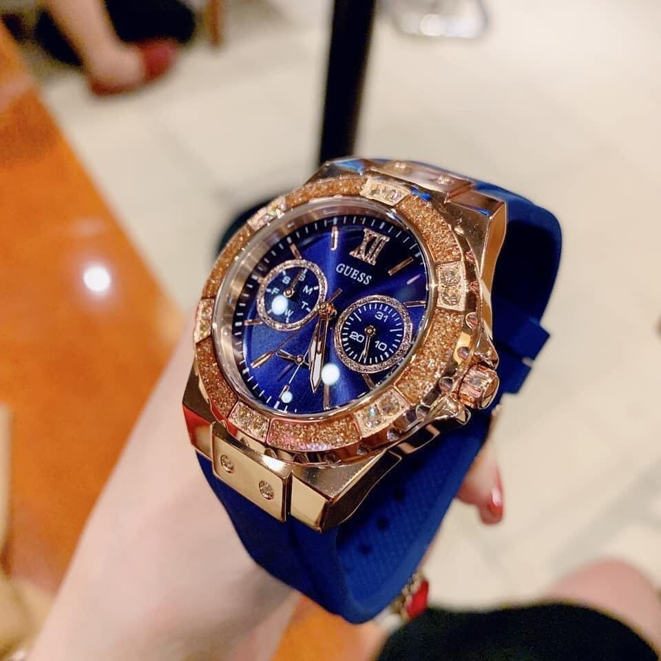 Đồng Hồ Nữ Guess W1053L1 Dây Silicon Xanh 37mm