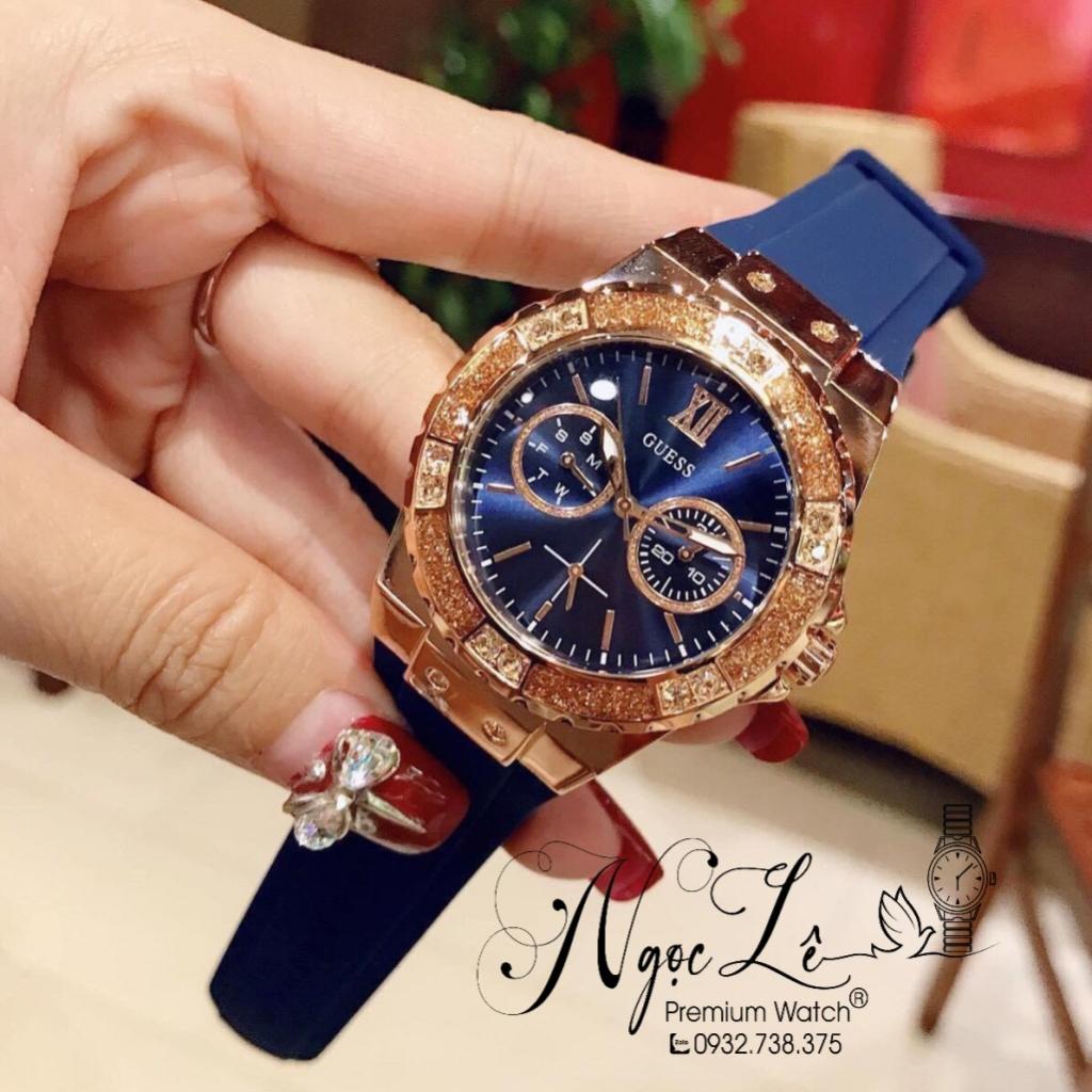 Đồng Hồ Nữ Guess W1053L1 Dây Silicon Xanh 37mm