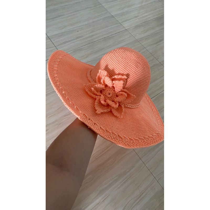 Mũ len sợi rộng vành
