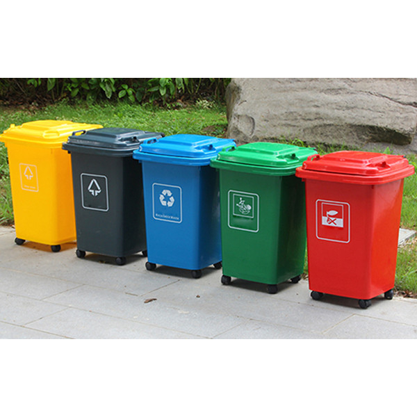 Thùng đựng rác nhựa 60 lít màu đen có 04 bánh xe