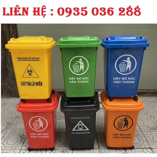 Thùng đựng rác nhựa 60 lít màu đen có 04 bánh xe