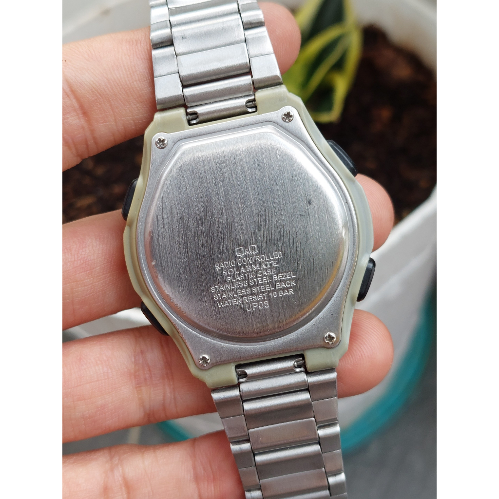 Đồng hồ nam Q&Q pin năng lượng ánh sáng hàng Si