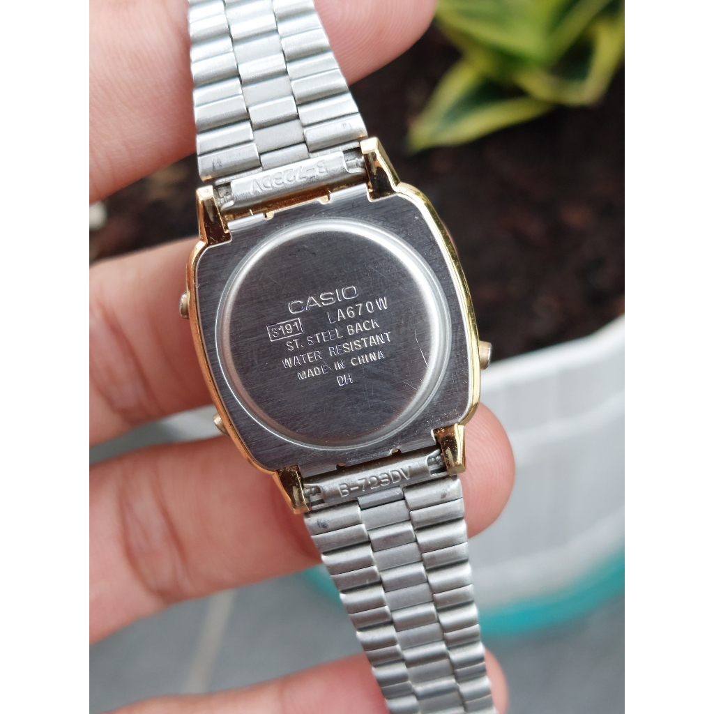 Đồng hồ nữ Casio LA.670W vàng nhạt chạy pin hàng Si