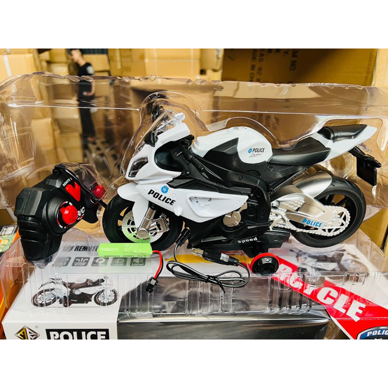 Đồ chơi ô tô S1000 điều khiển xoay 360⁰ loại to