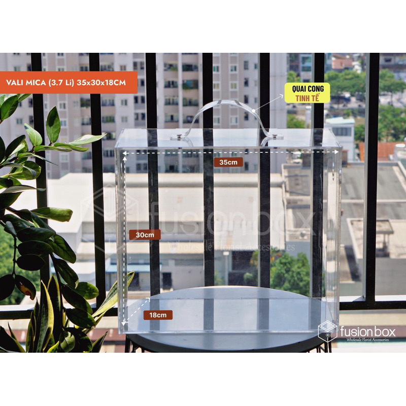 Hộp vali mica cắm hoa