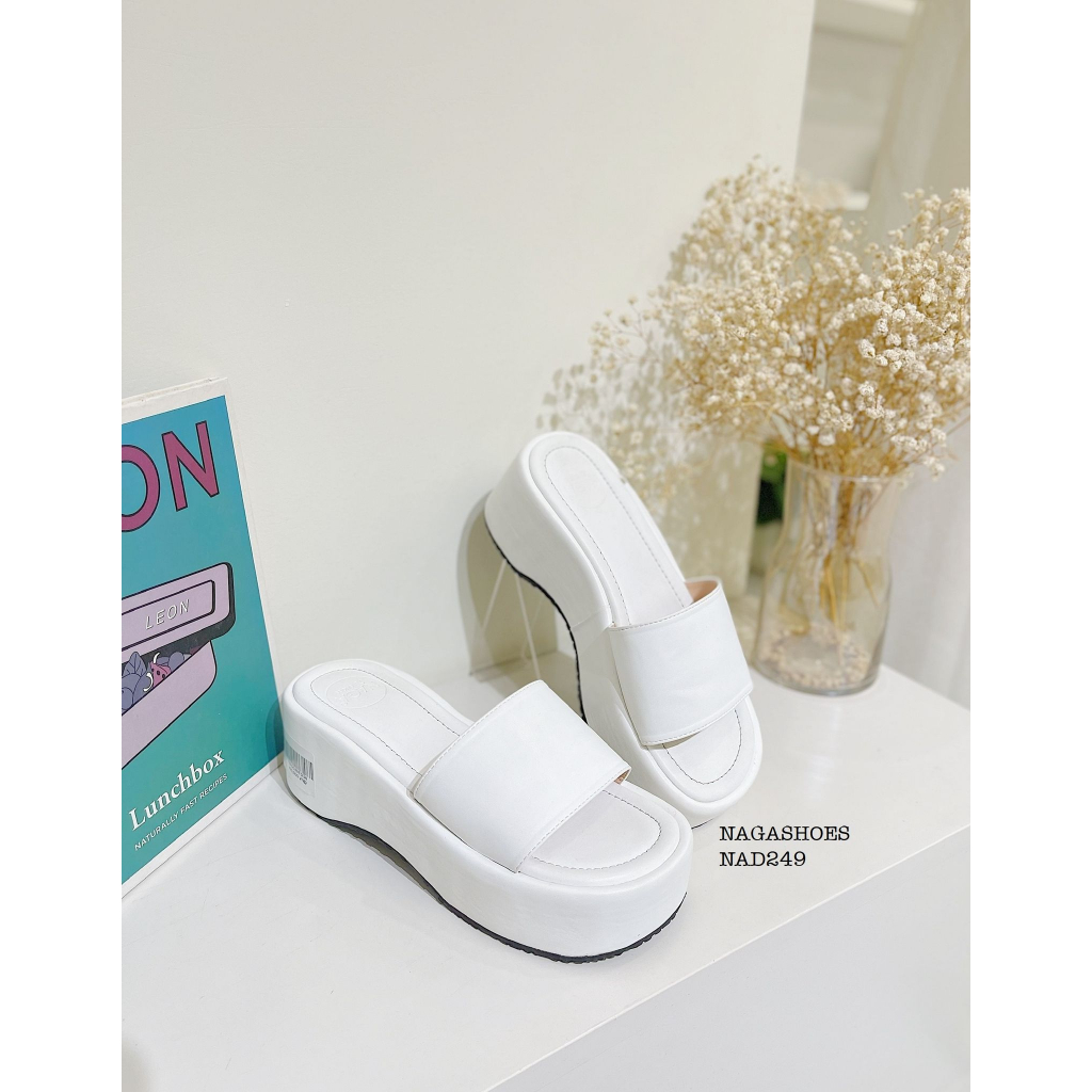 DÉP NAGASHOES ĐẾ BÁNH MÌ QUAI NGANG NHUNG 6P NAD249