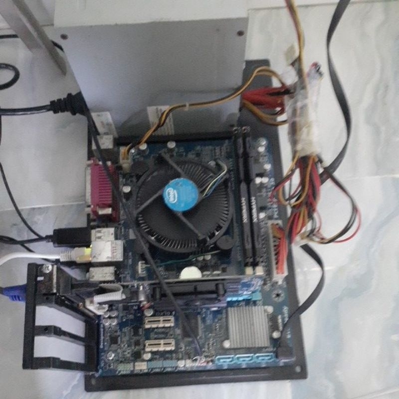 Cây Pc chơi game lol,cf,gta trung ok giá rẻ dưới 1.500k