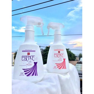 Nước xịt ủi quần áo essence bình 600ml