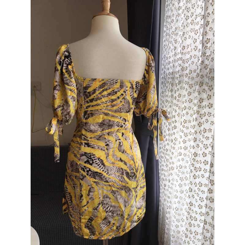 Đầm satin tay cột nơ SHEIN