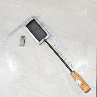 THẢO SẮT, KHUÔN SẮT TAY CẦM GỖ, KHUÔN ĐÚC KIM HOÀN