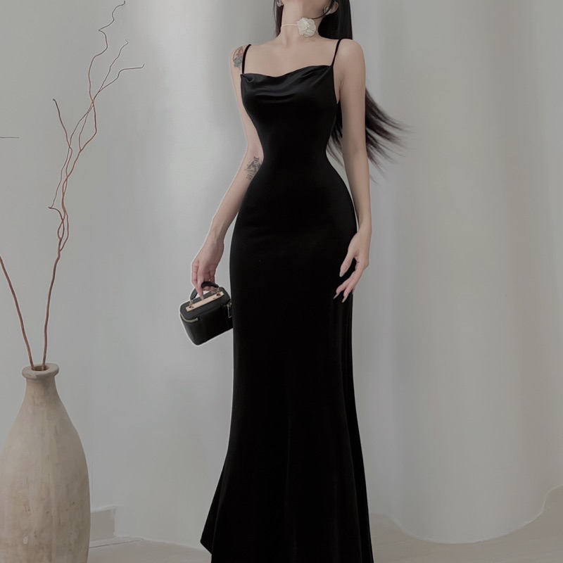 Đầm Nhung Maxi Cổ Đổ - Ladonna Dress