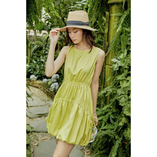 Đầm sát nách nhún thun - Everluxe