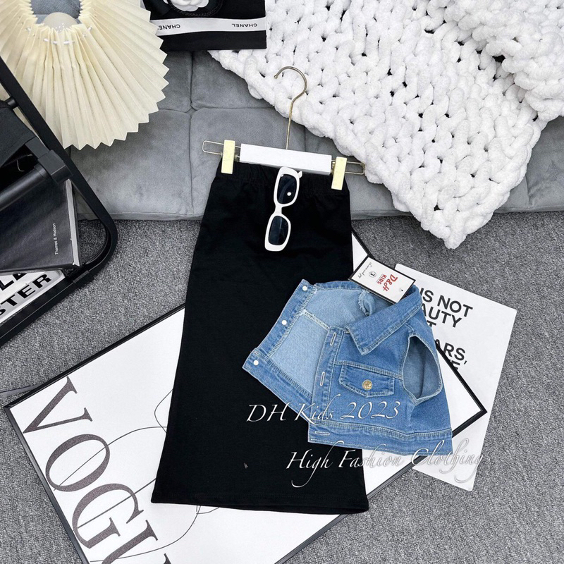 BG506- SÉT 2 CHI TIẾT VÁY QUÂY KÈM ÁO BÒ BÉ GÁI